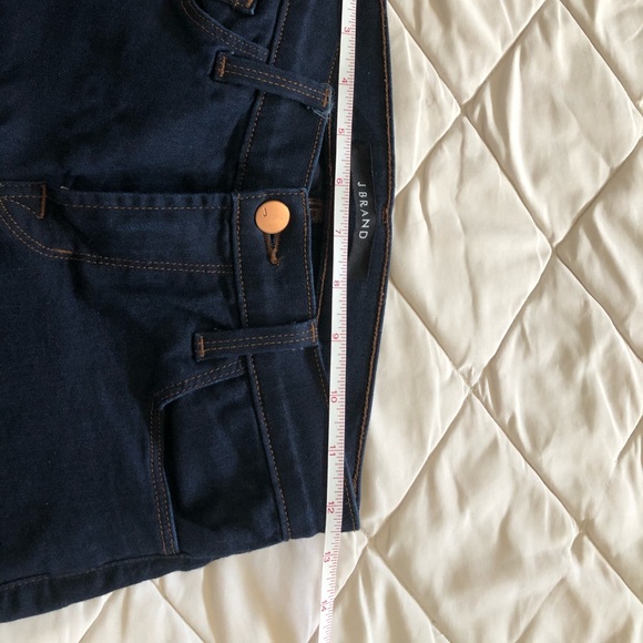 JBrand Skinny Jeans Mid Rise in Ink - Picture 11 of 13